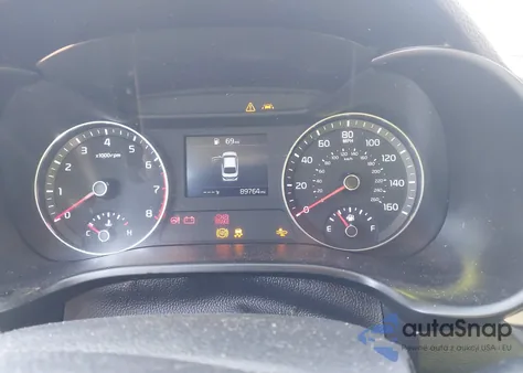 2021 Kia Forte Lxs z USA, uszkodzony, nr VIN 3KPF24AD8ME362197